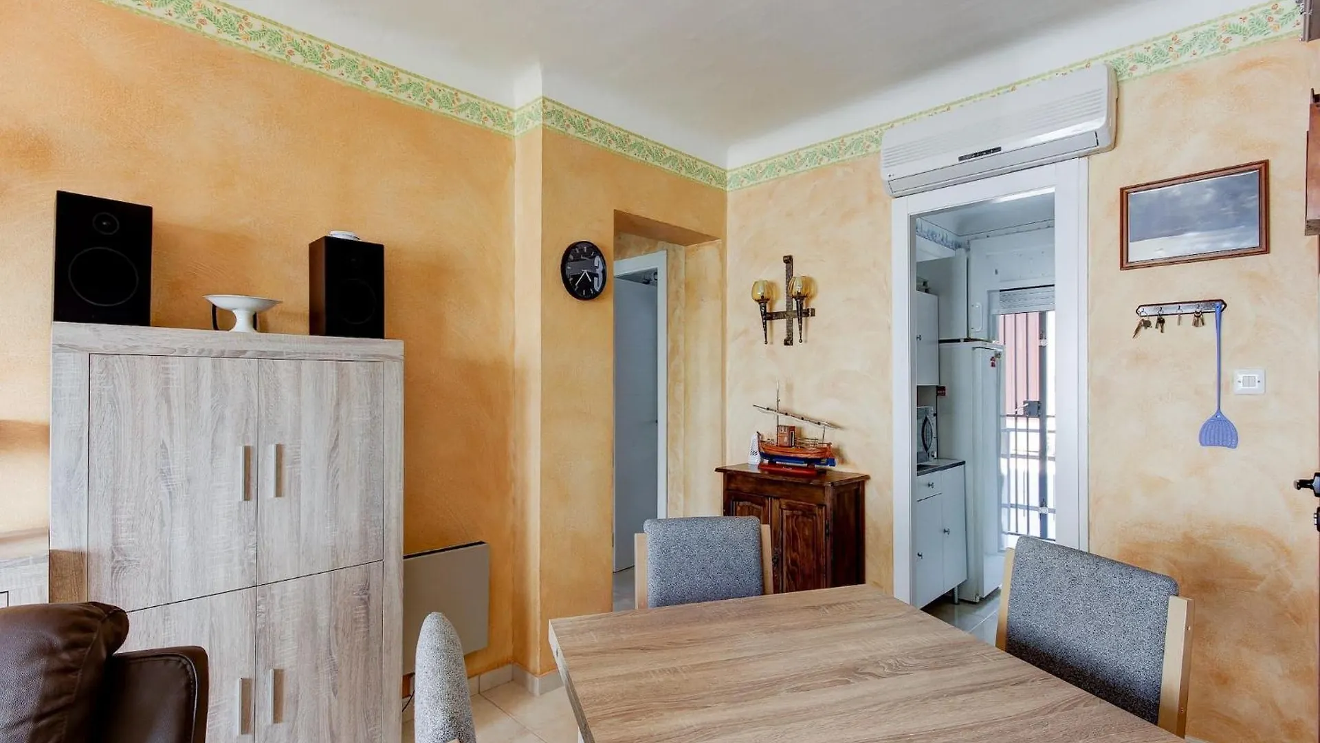 Tasteful Apartment In רוזס 0*,  ספרד